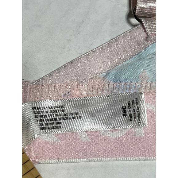 Hurley Women Tie Dye Lightly Padded Comfort Bra Pink Wirefree Wireless Size 36C - Picture 9 of 11